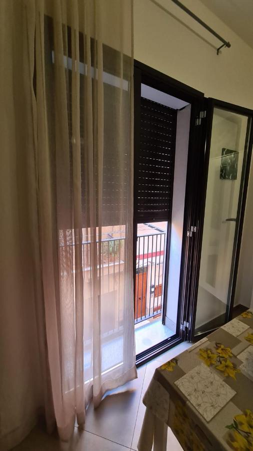 Case Cara 128, Appartamentini Nel Cuore Di Bagheria, Piano Primo エクステリア 写真